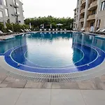 Flora Apartment Pomorie