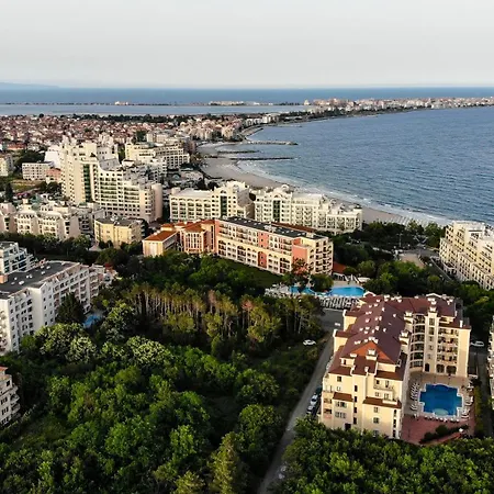 Διαμέρισμα Flora *